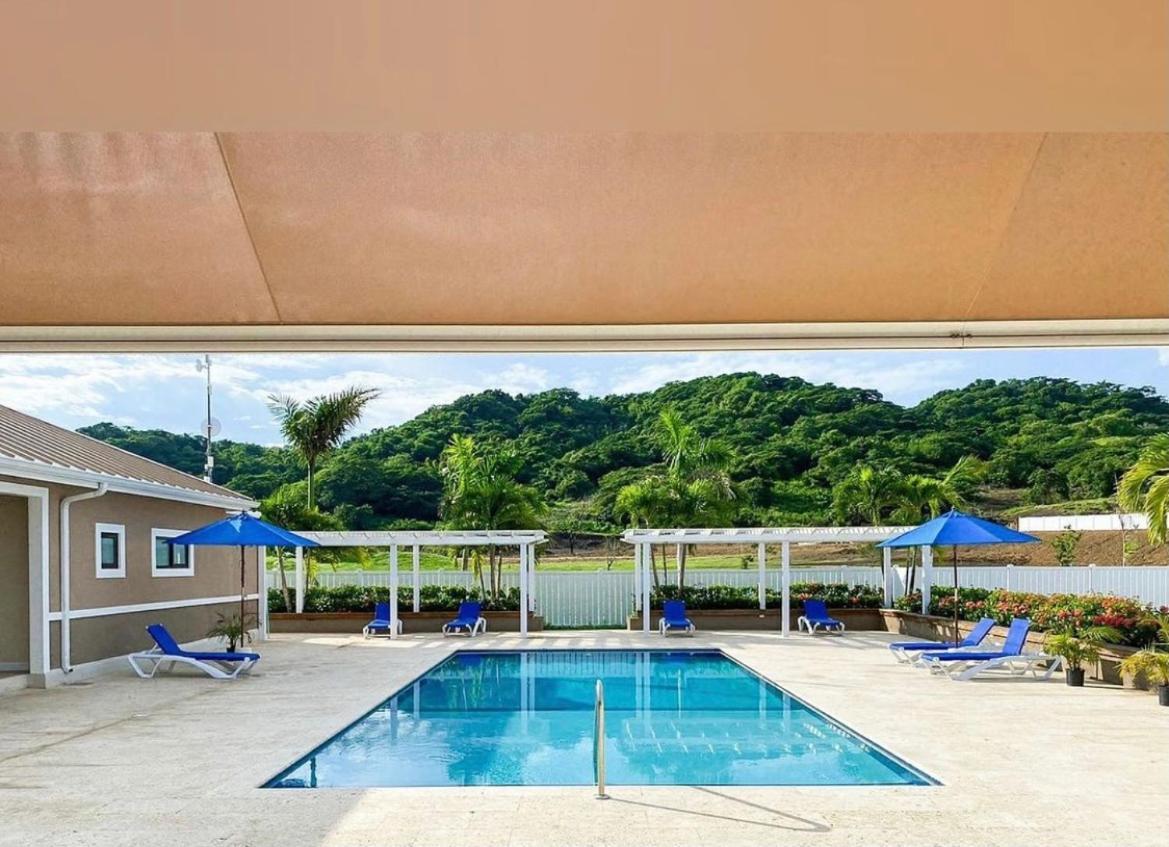 Natty'S Cozy Beach House In Hanover Jamaica Lucea Zewnętrze zdjęcie