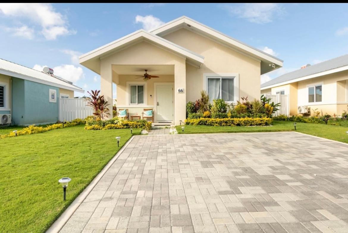 Natty'S Cozy Beach House In Hanover Jamaica Lucea Zewnętrze zdjęcie